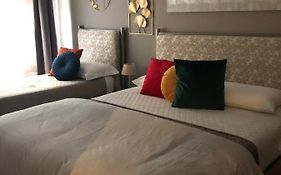 Rs Apartment
